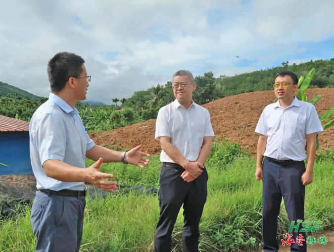 艾軼倫在立才農場公司墾區(qū)耕地“非糧化”“非農化”專項整改復耕地塊調研。